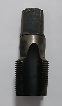 Метчик Тр 1 3/8"