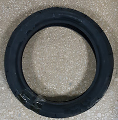 Резина 14" бескамерная 120/80