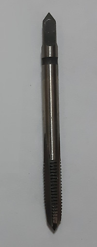 Метчик М-6*1