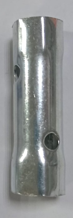 Ключ свечной 16*17