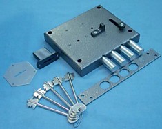 Замок накладной КЕРБЕРОС 131.11.003/5 ключей/4 ригеля/отв.планка