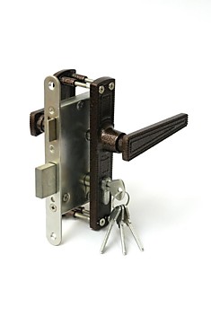 Замок врезной ЗЕНИТ 3В4-3.01 с ручками/медь