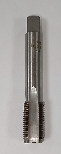 Метчик М-18*1,5