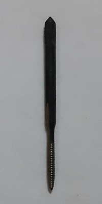 Метчик М-1,4 ручной